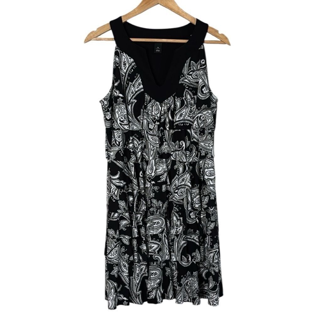 White House Black Market Paisley Tiered Ruffle Dress